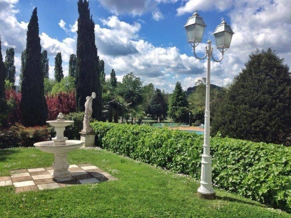 Hotel Des Bains Terme Montegrotto Terme Exterior foto